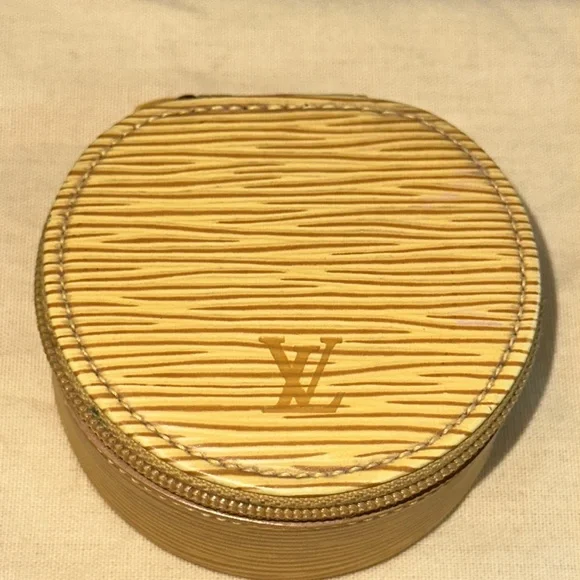 Louis Vuitton yellow epi jewelry ecrin bijoux box travel case - Picture 2 of 9